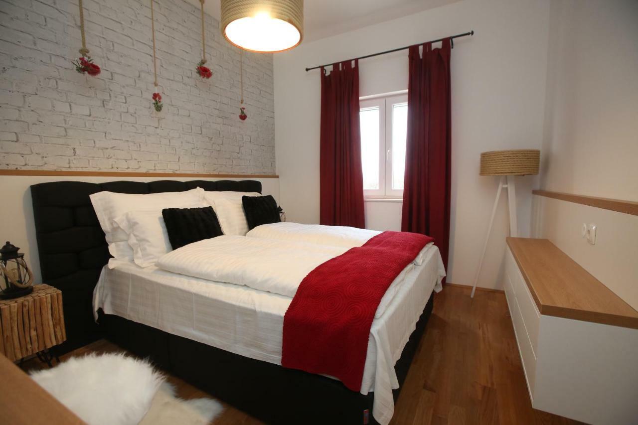 Apartament Apartman Delux Brkic Lozovac Zewnętrze zdjęcie