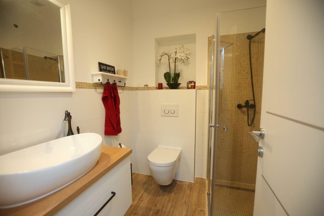Apartament Apartman Delux Brkic Lozovac Zewnętrze zdjęcie