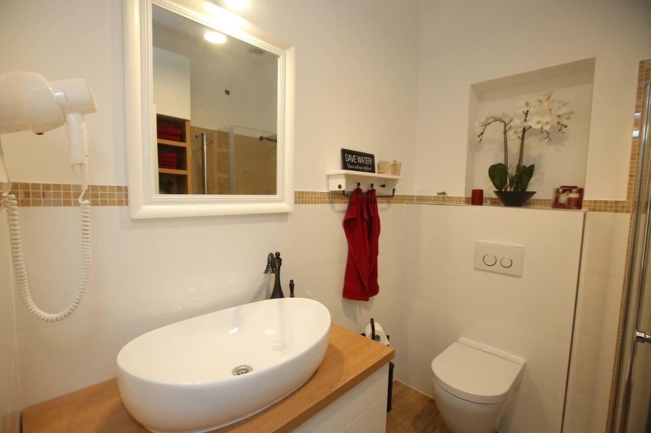 Apartament Apartman Delux Brkic Lozovac Zewnętrze zdjęcie